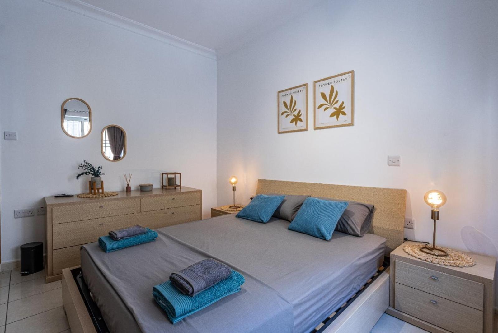 Morina Court Daire Saint Julian's Dış mekan fotoğraf